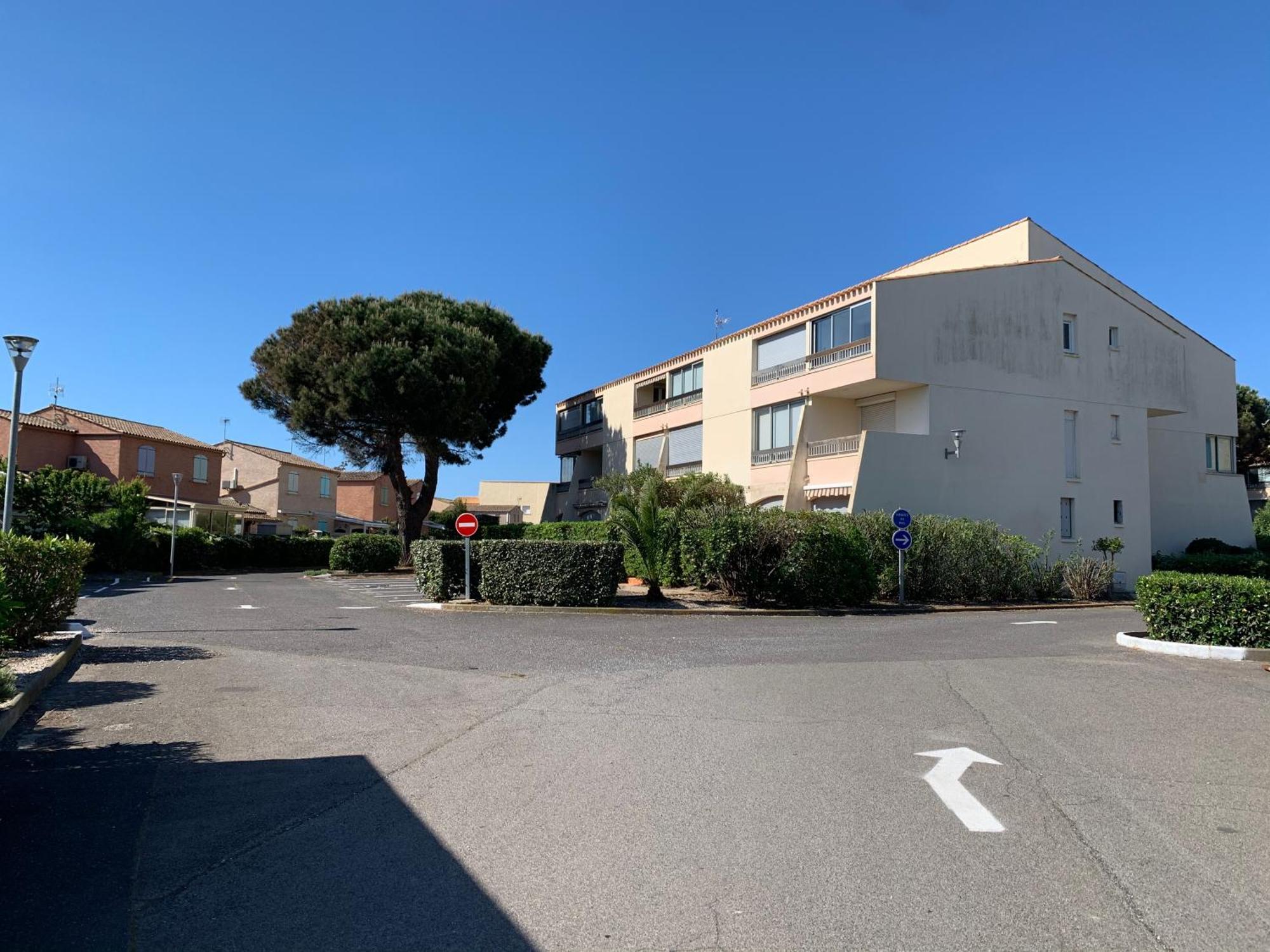 Le Petit Bora-Marseillan Plage -Residence Bora Bora-400M Plage D'Honneur Экстерьер фото